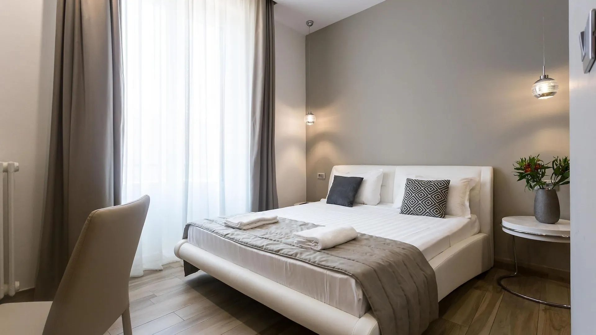 Aparthotel Durini Milan