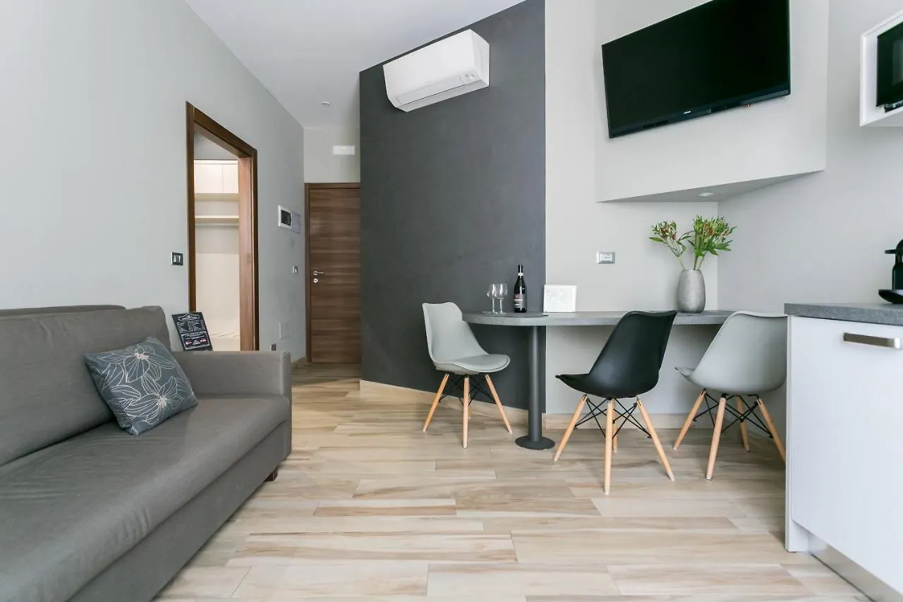 Aparthotel Durini Milan