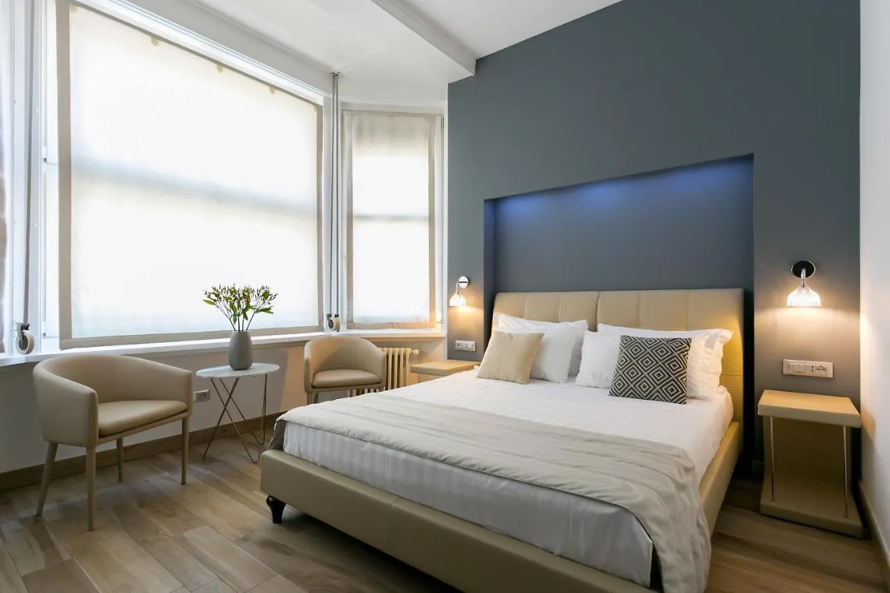 Aparthotel Durini Milan