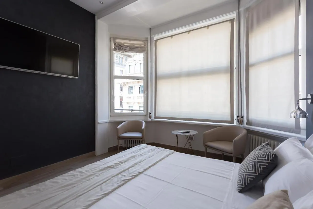 Aparthotel Durini Milan 2*,