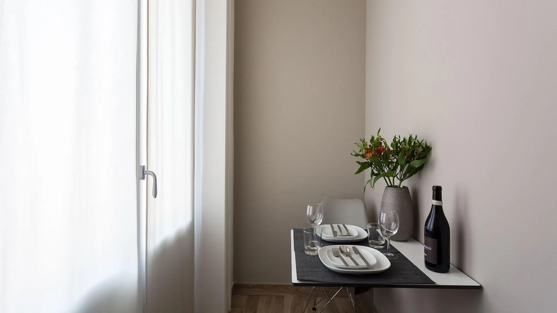 Aparthotel Durini Milano 2*,  Italien